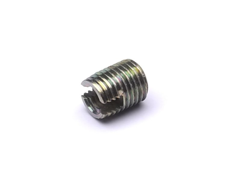 Insert M4 x 6,5 x 8 mm