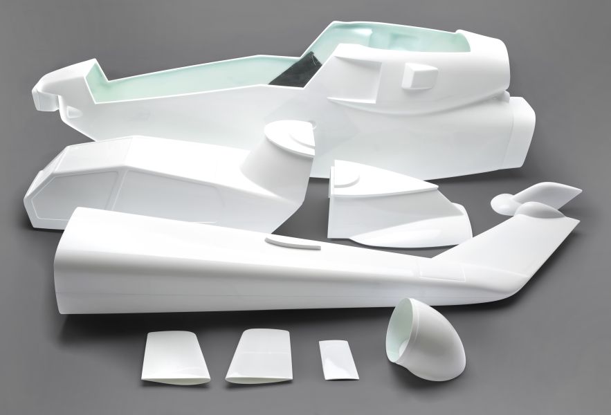 Cobra fuselage, 24-piece
