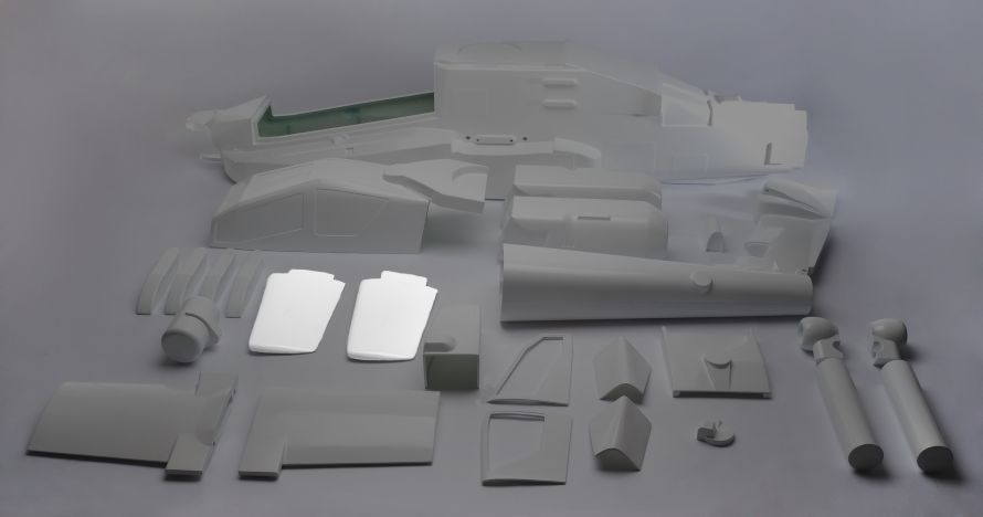 Höhenleitwerk Apache 1:7 li. u. re.