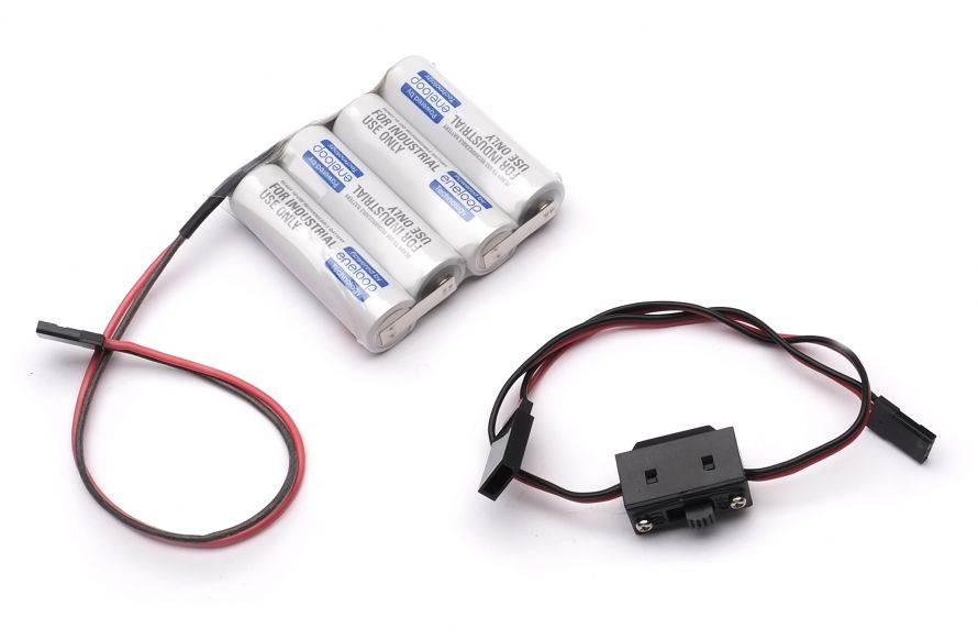 LV-Schalter und Akku für Elektroantrieb