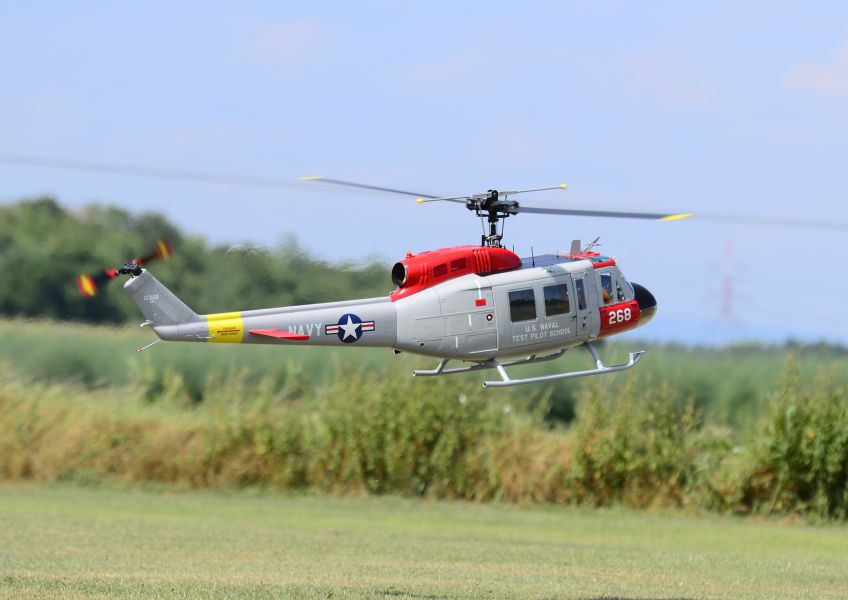 Bell 205 UH-1D 1:6 - Fuselage kit