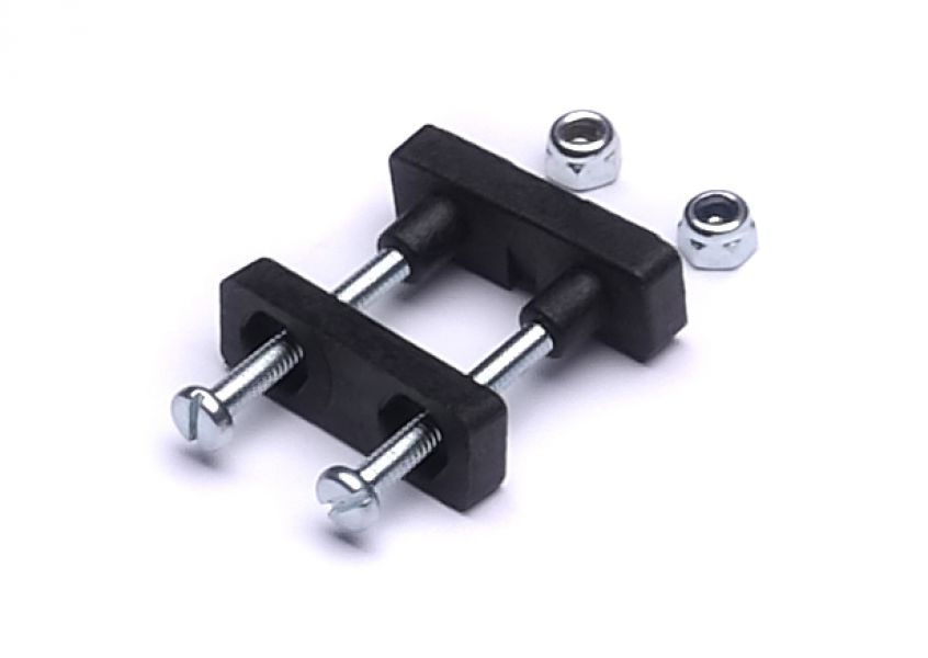 Quick-release servo mount