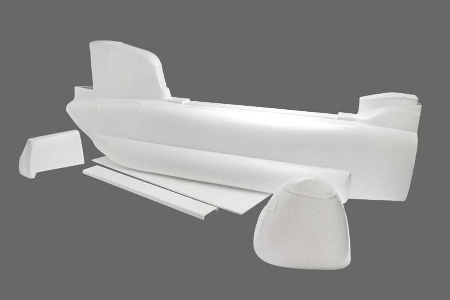 Basic airframe Chinook XL GRP, short nose, 5-part