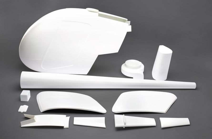 Robinson R22 fuselage, 13-piece