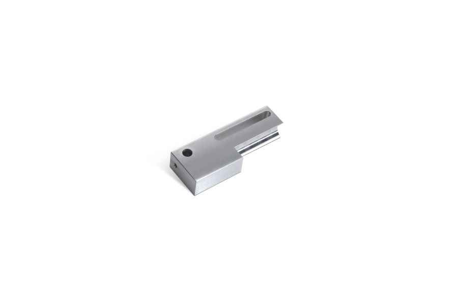 Landing gear adapter