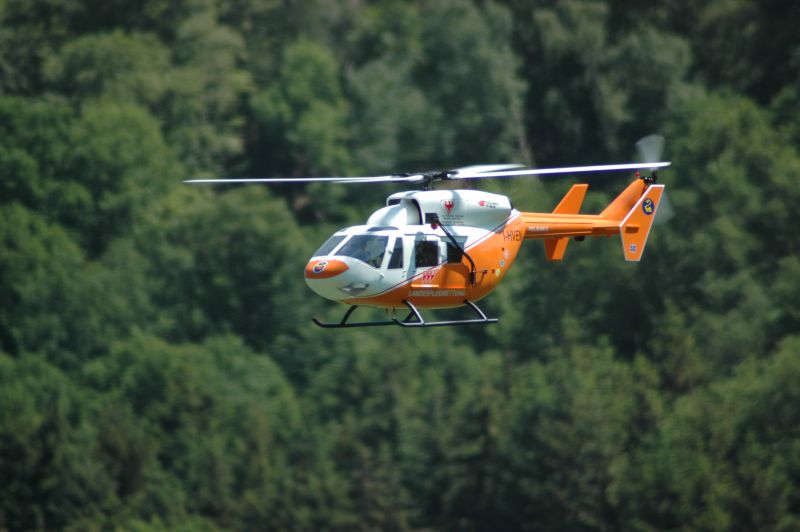 helico vario rc BK 117 thermique à terminer